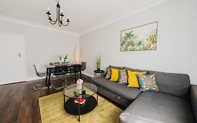 Baker Street Apartments